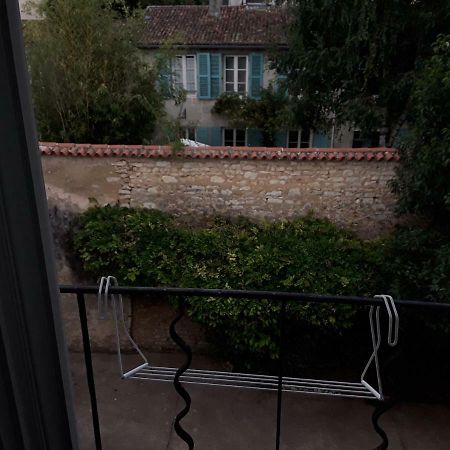 شقة بواتييه  في Studio Augouard, Plein Centre المظهر الخارجي الصورة
