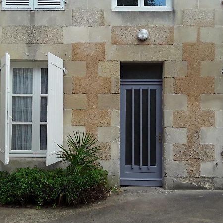 شقة بواتييه  في Studio Augouard, Plein Centre المظهر الخارجي الصورة
